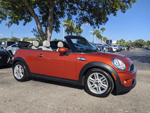 2013 MINI Convertible Cooper S