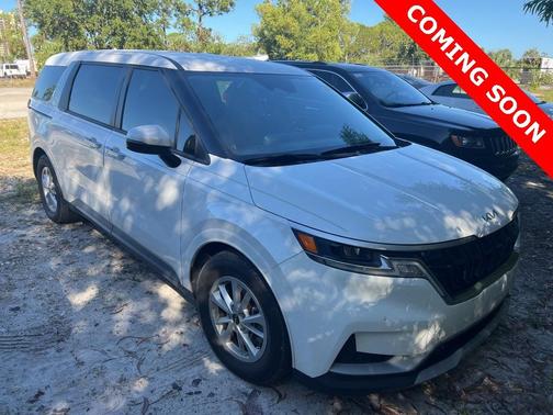 2022 Kia Carnival LXS