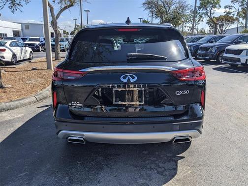 2019 INFINITI QX50 ESSENTIAL