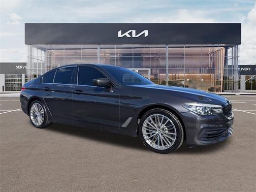 2020 BMW 530 i