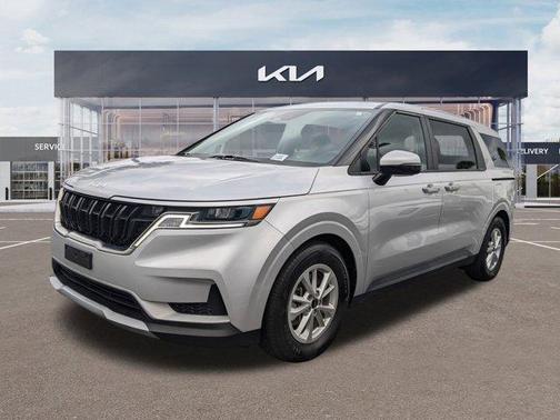 2023 Kia Carnival LX