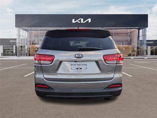 2018 Kia Sorento L
