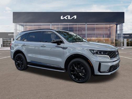 Wolf Gray 2022 Kia Sorento SX