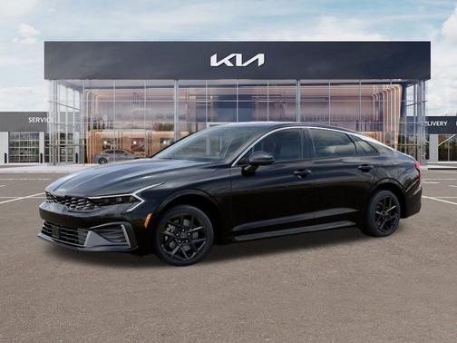 Aurora Black Pearl 2026 Kia K5 LXS