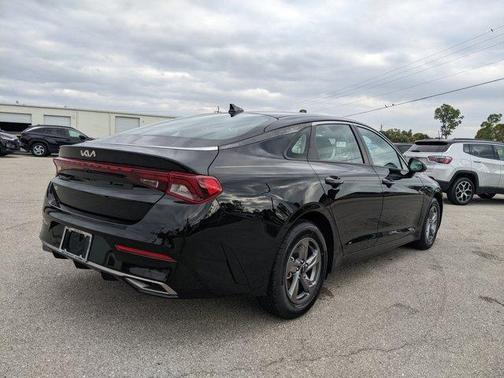 2024 Kia K5 LXS