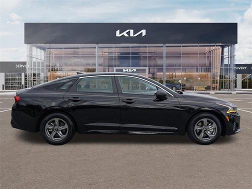 2024 Kia K5 LXS