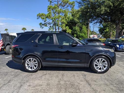 2017 Land Rover Discovery HSE