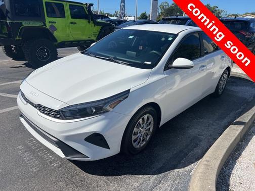 2022 Kia Forte FE