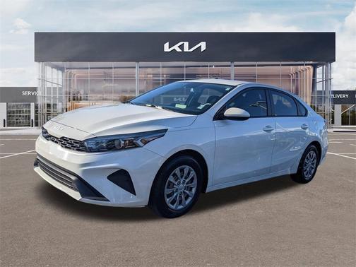 2022 Kia Forte FE