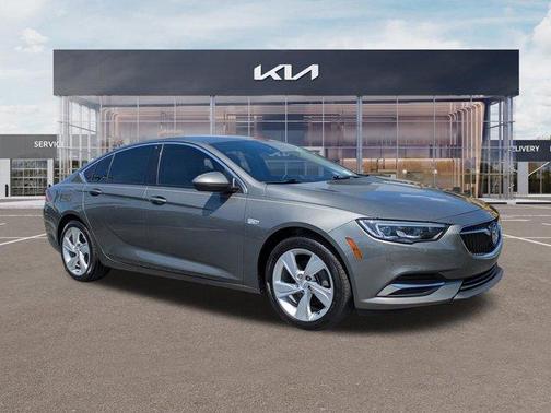 Smoked Pearl Metallic 2018 Buick Regal Sportback Preferred