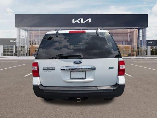 Oxford White 2011 Ford Expedition XL