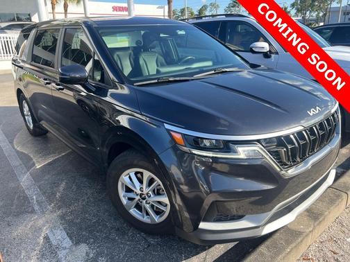 2023 Kia Carnival LX