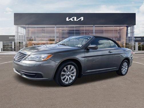 2012 Chrysler 200 Touring