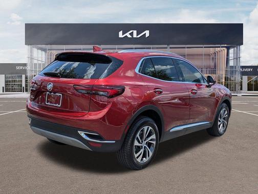 Cinnabar Metallic 2022 Buick Envision Essence