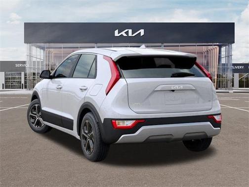 2025 Kia Niro LX