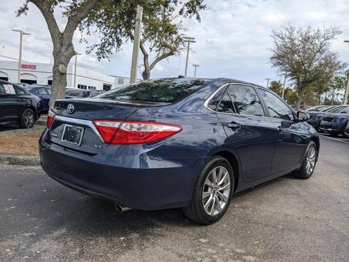 2017 Toyota Camry XLE