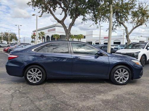 2017 Toyota Camry XLE