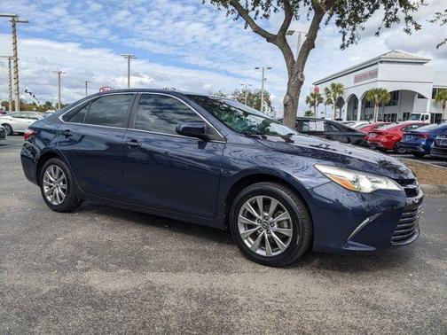 2017 Toyota Camry XLE