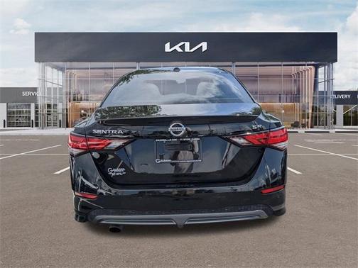 2022 Nissan Sentra SR