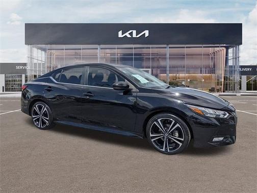 2022 Nissan Sentra SR