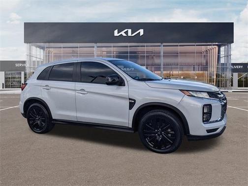 2022 Mitsubishi Outlander Sport 2.0 LE