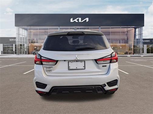 2022 Mitsubishi Outlander Sport 2.0 LE