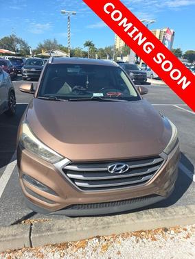 2017 Hyundai TUCSON SE Plus