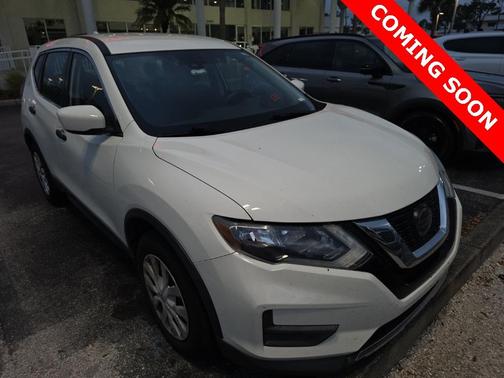 2019 Nissan Rogue S