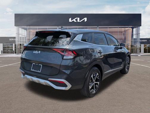 Gravity Gray 2024 Kia Sportage EX