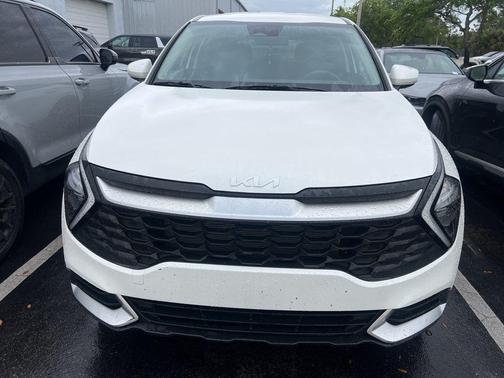 2023 Kia Sportage LX