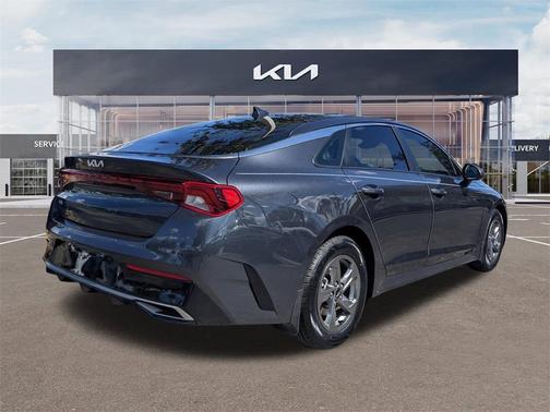 2023 Kia K5 LXS