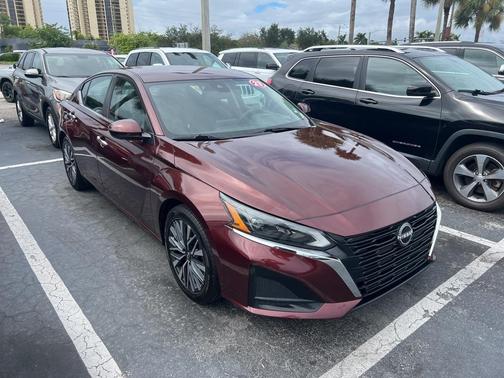 2023 Nissan Altima 2.5 SV
