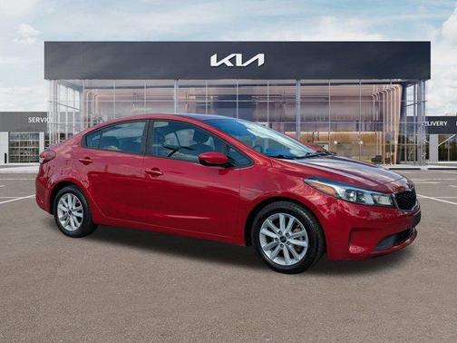 Currant Red 2017 Kia Forte S