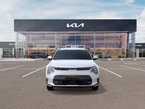 Snow White Pearl 2026 Kia Niro EV Wave