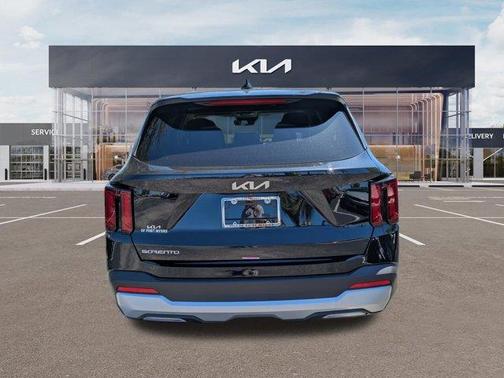 Ebony Black 2025 Kia Sorento LX