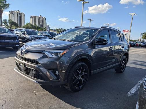 2016 Toyota RAV4 SE
