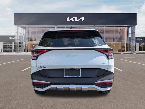 Snow White Pearl 2025 Kia Sportage Hybrid EX