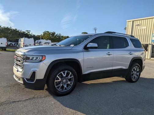 2020 GMC Acadia SLT