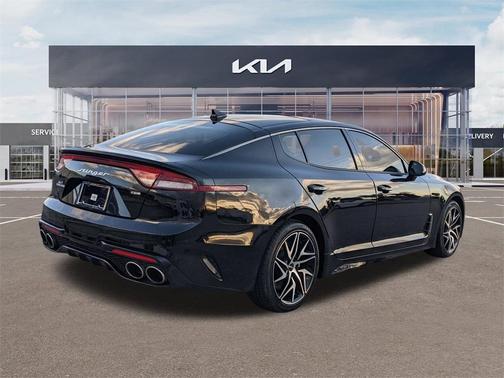 2023 Kia Stinger GT-Line