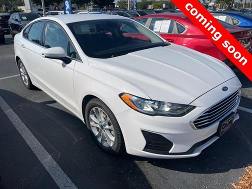 2020 Ford Fusion SE
