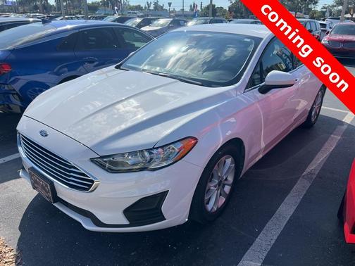 2020 Ford Fusion SE