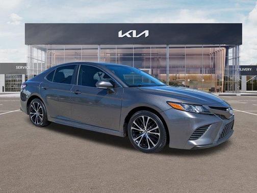 Predawn Gray Mica 2020 Toyota Camry SE