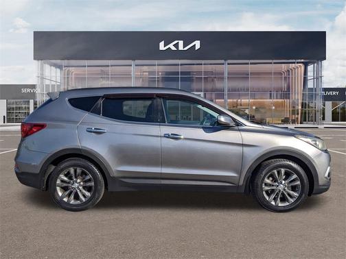 2017 Hyundai Santa Fe Sport 2.0L Turbo