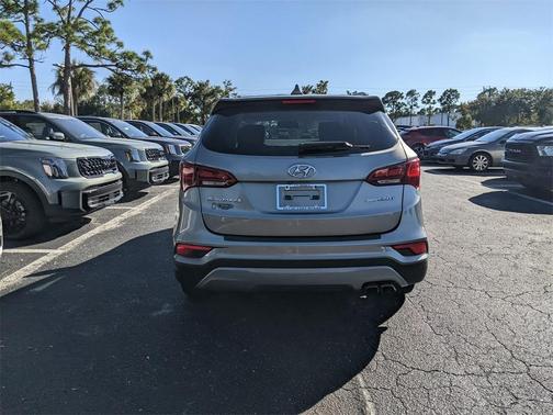 2017 Hyundai Santa Fe Sport 2.0L Turbo