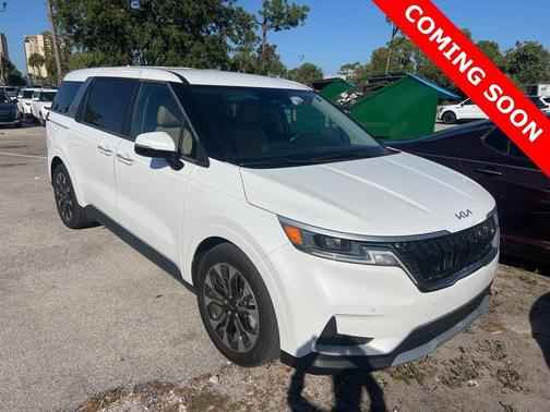 2024 Kia Carnival EX