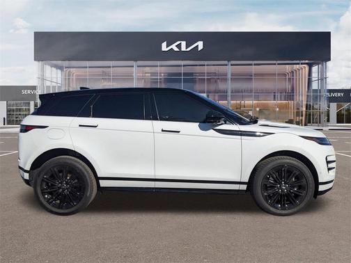 2026 Land Rover Range Rover Evoque Dynamic SE