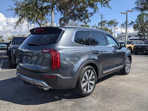 2022 Kia Telluride EX