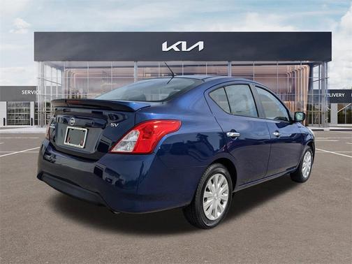 2018 Nissan Versa 1.6 SV