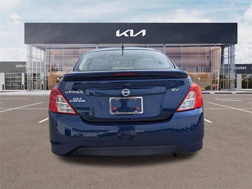 2018 Nissan Versa 1.6 SV