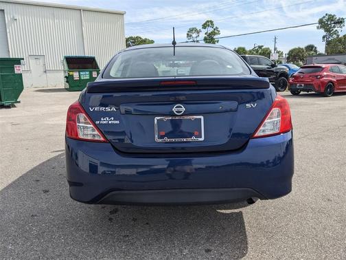 2018 Nissan Versa 1.6 SV
